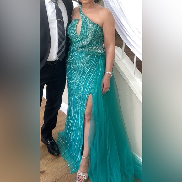 Elegant Teal Maxi evening Dress - Picture 3 of 3